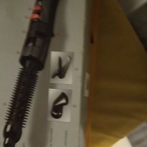 Hot air brush with tourmaline NWT